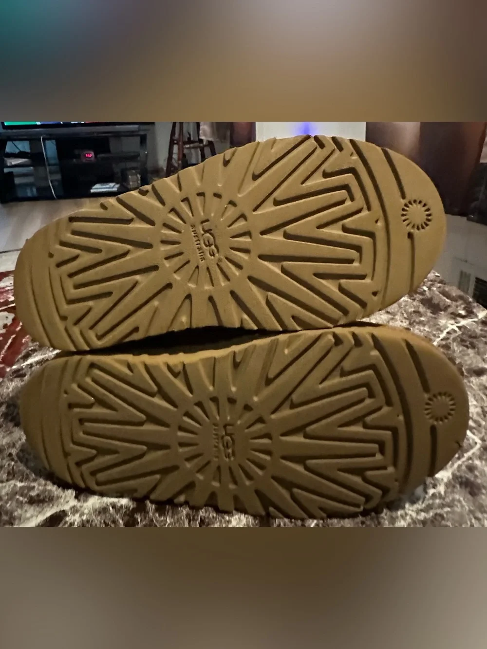 UGG Short Suede Boots in Chestnut